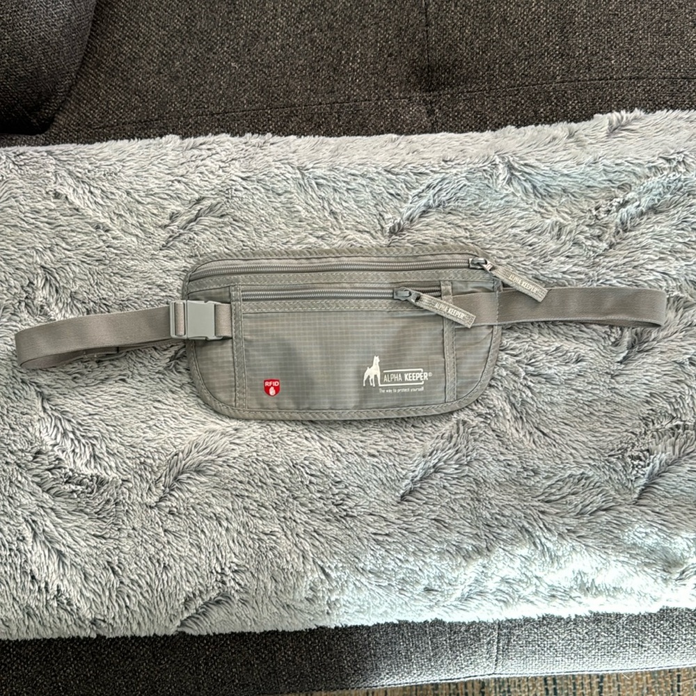 Dog walking bag/fanny pack